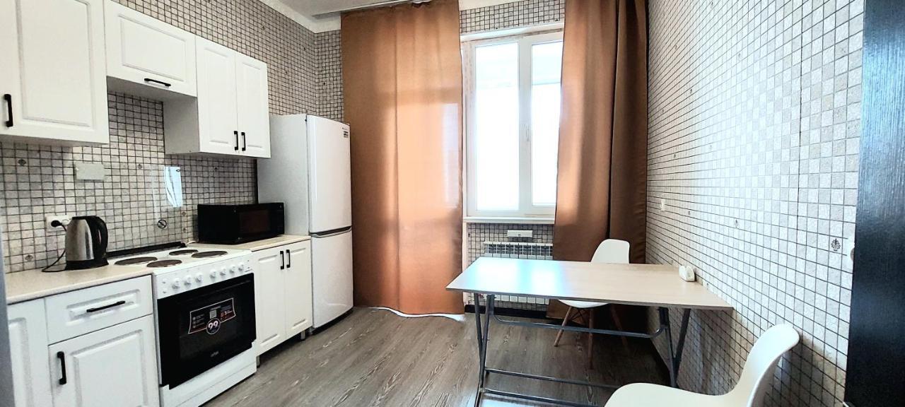 Аэропорт 15 Минут Экспо Бульвар Apartman Asztana Kültér fotó
