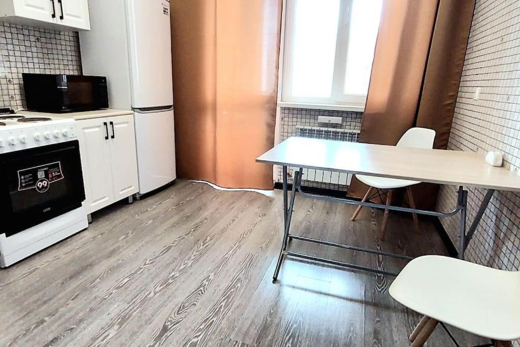 Аэропорт 15 Минут Экспо Бульвар Apartman Asztana Kültér fotó