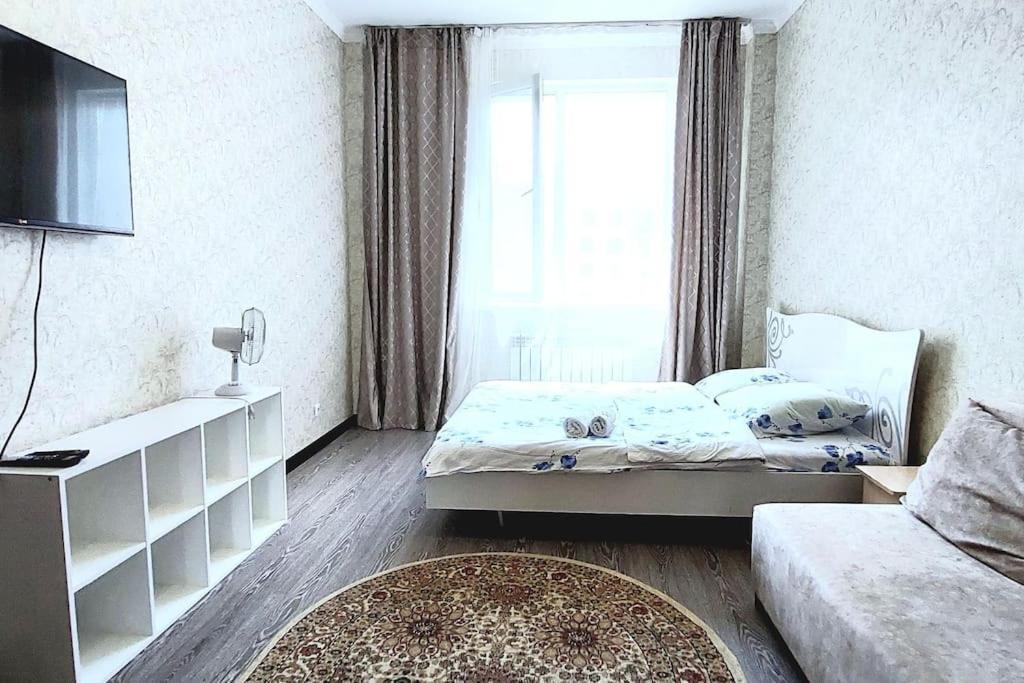 Аэропорт 15 Минут Экспо Бульвар Apartman Asztana Kültér fotó